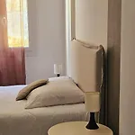 Arinella Apartment *
