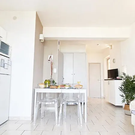 Arinella Apartament Farinole