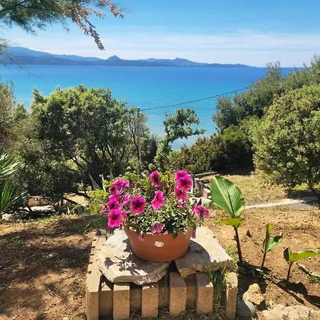 Arinella Apartment Farinole
