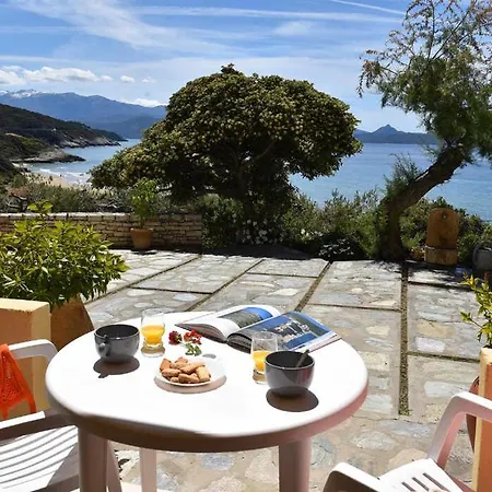 Arinella Apartment Farinole