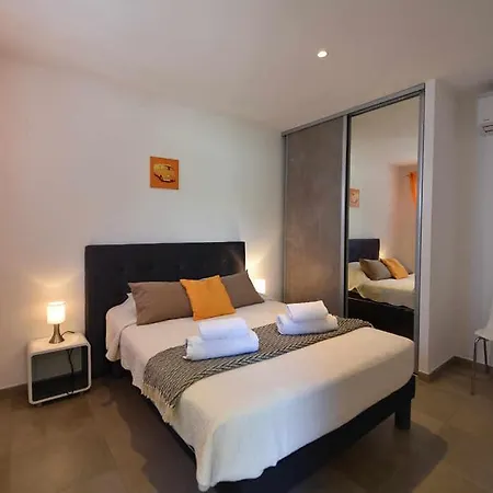 Arinella Apartment *