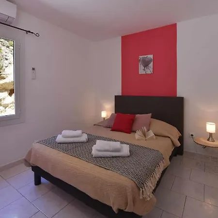 Arinella Apartment Farinole