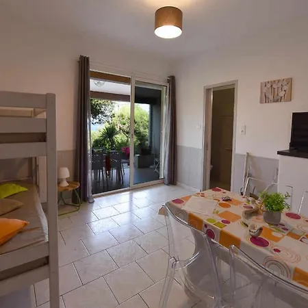 Arinella Apartment