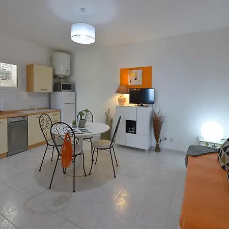 Arinella Apartment
